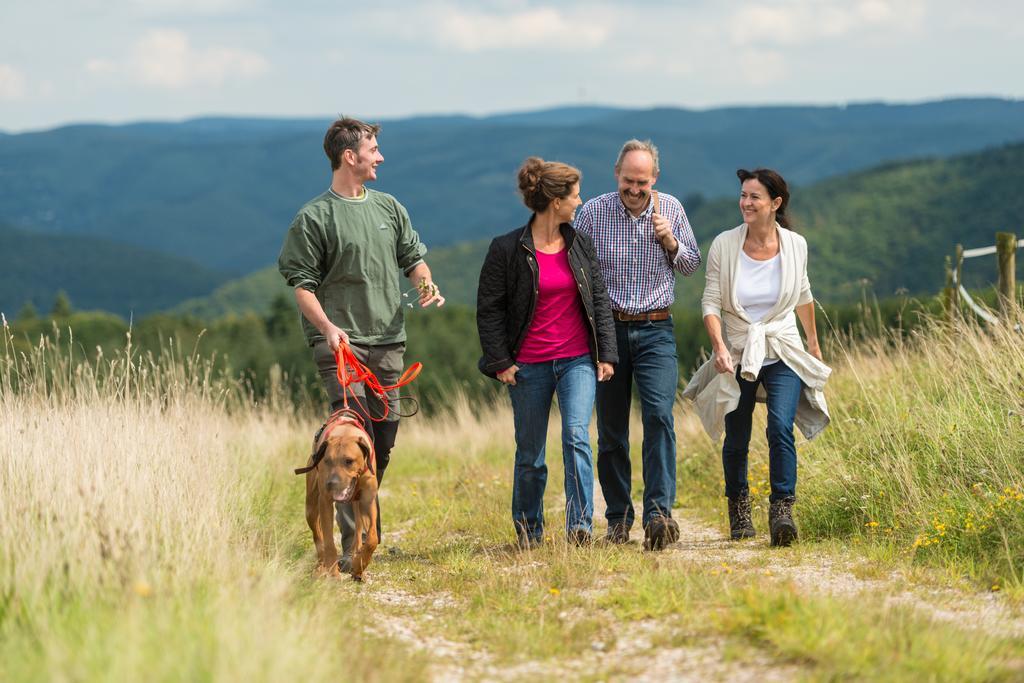 Natur- Und Wohlfuehlhotel Kastenholz Wershofen ภายนอก รูปภาพ